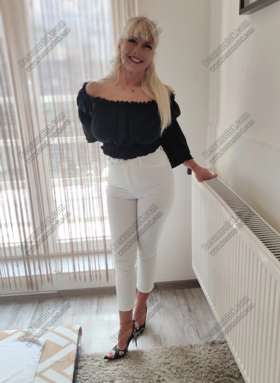 Dóri - +36 20 453 4927 - szexi masszazs foto