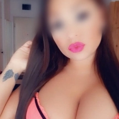 ☆TIA☆ szexi masszőz 30 éves