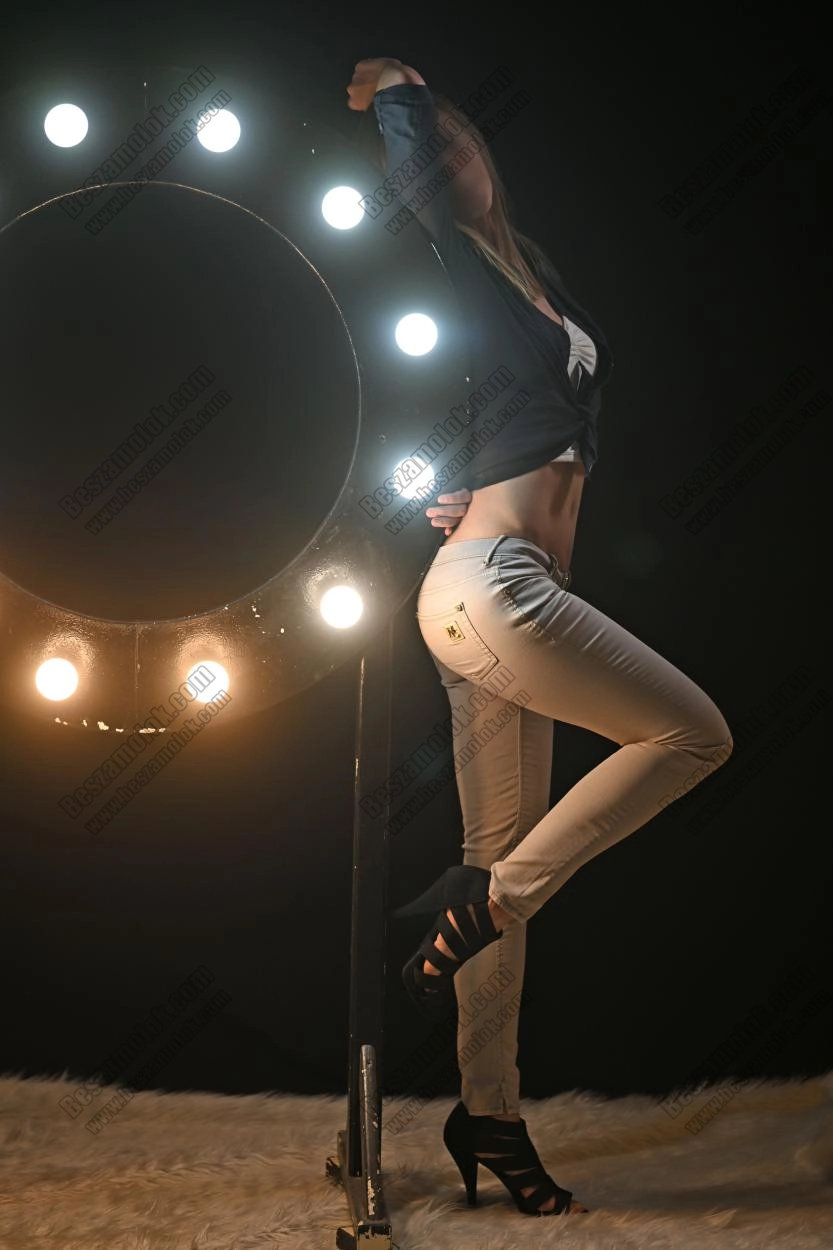 Andi - +36 30 420 9537 - szexi masszazs foto
