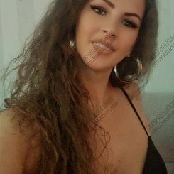 Nóri szexi masszőz 30 éves